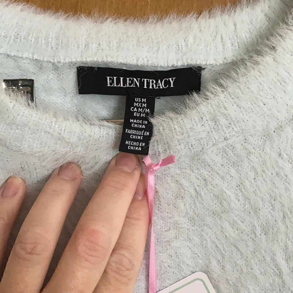 Ellen Tracy Fuzzy L/S Crew neck Sweater - Picture 2 of 6